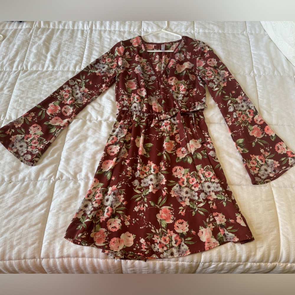 Maroon floral long sleeve dress